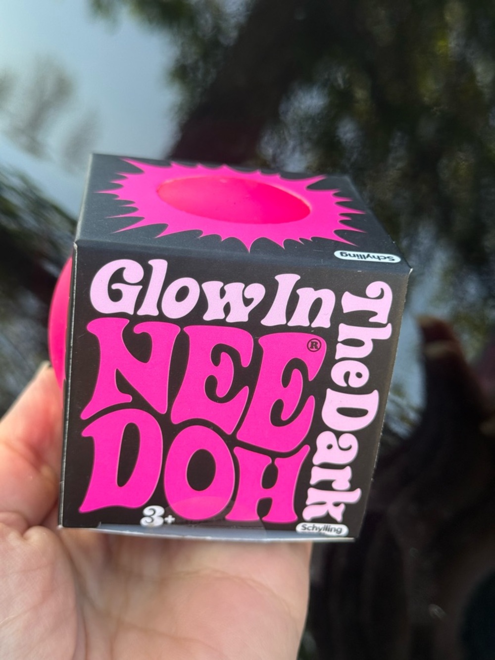 Needoh Glow in the dark. Pink. New